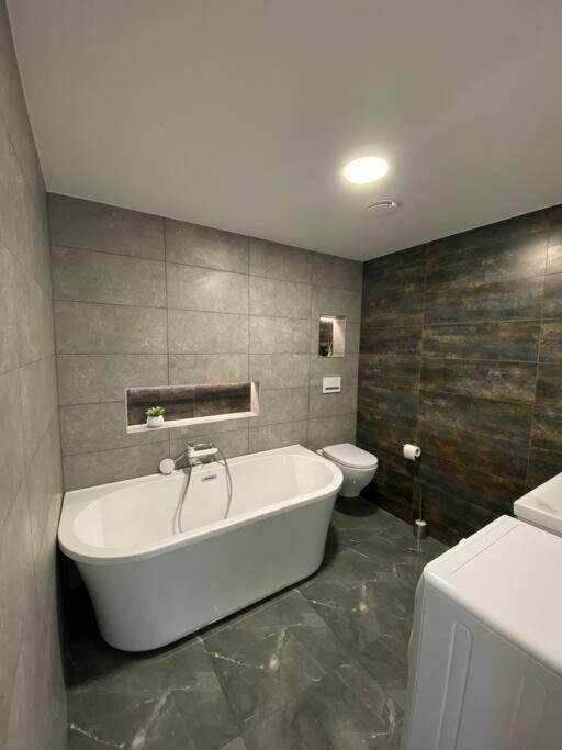Ukmerge Apartments מראה חיצוני תמונה